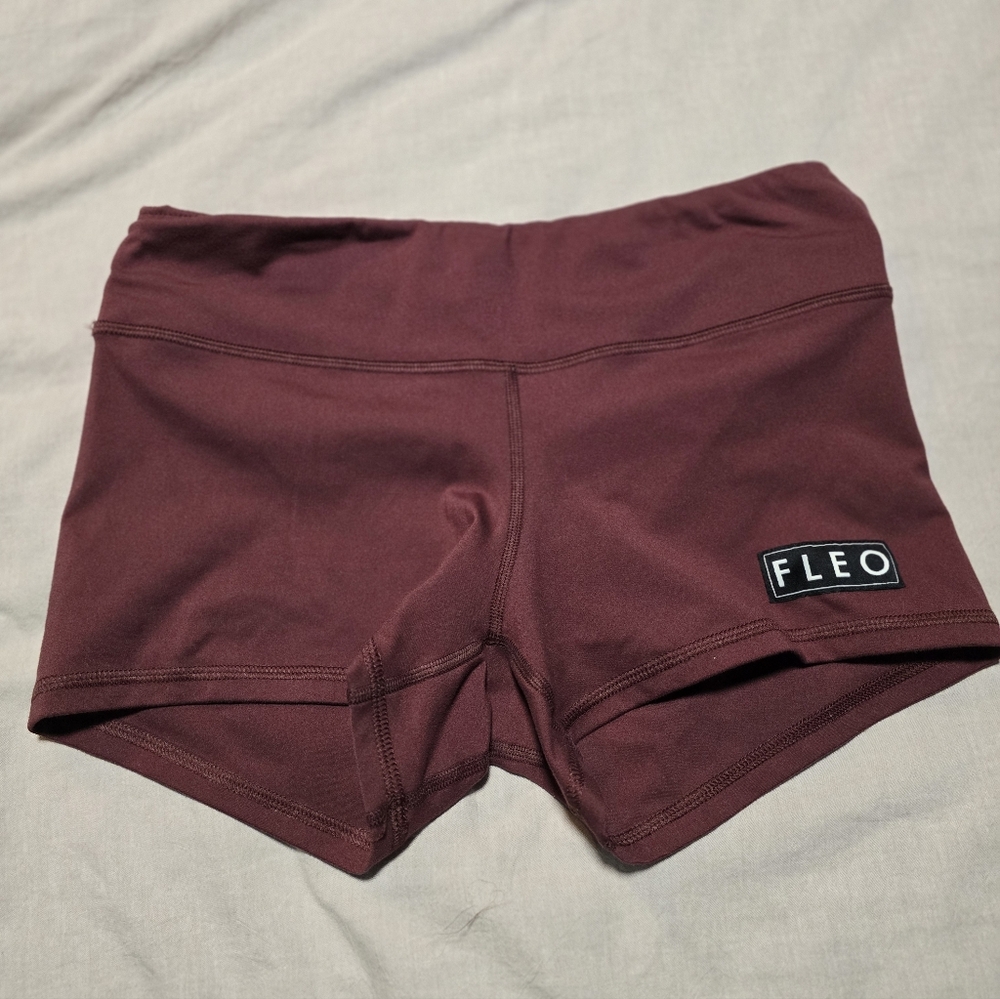 FLEO Women's Burgundy Shorts